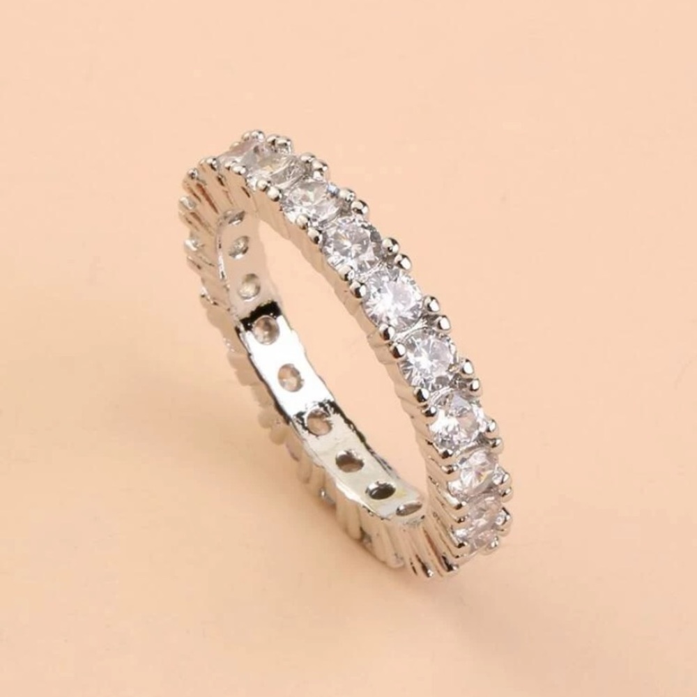 💍 1pc Rhinestone Decor Ring 💍 - Picture 3 of 4